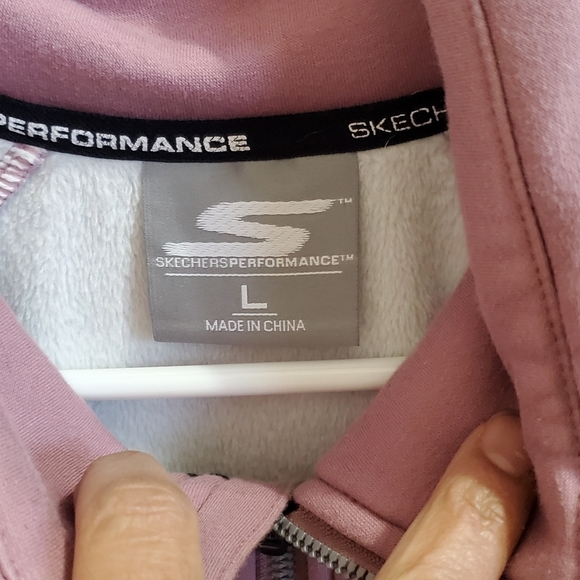 Fall hoodies, coat and Jackets. A&F, Esprit,Banana Republic,  Disney, sketchers - Picture 8 of 16